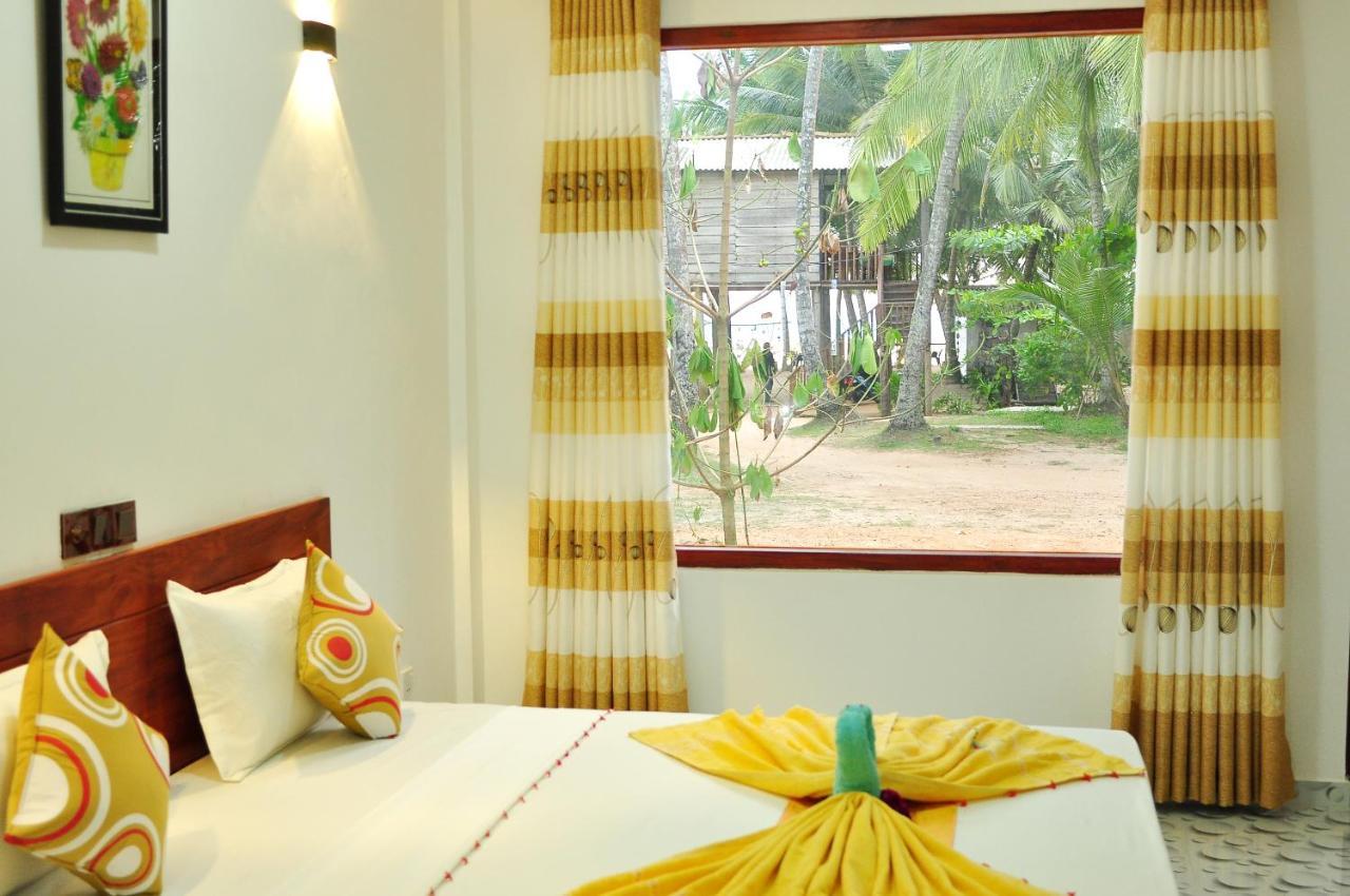 Sea View Villa Bentota, Induruwa Exterior foto